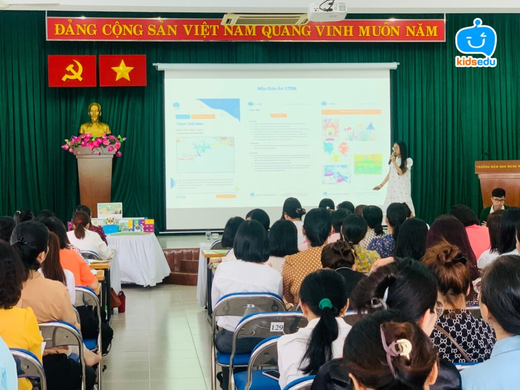 Hội thảo triển khai chương trình KidsEdu STEM - Robotics tại TP HCM